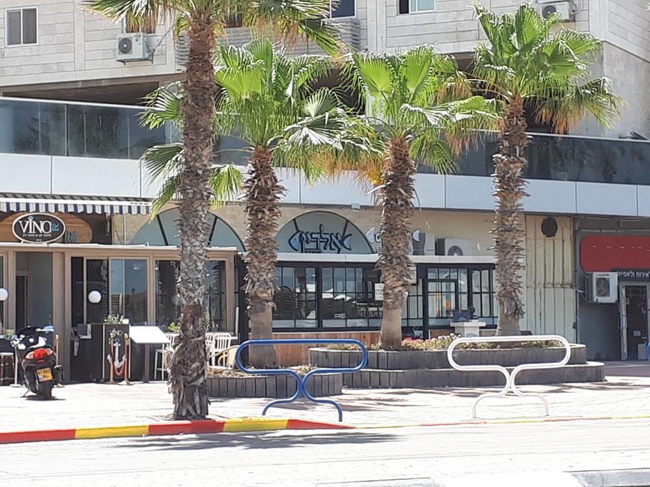 Villa Miami Ashdod Exterior photo